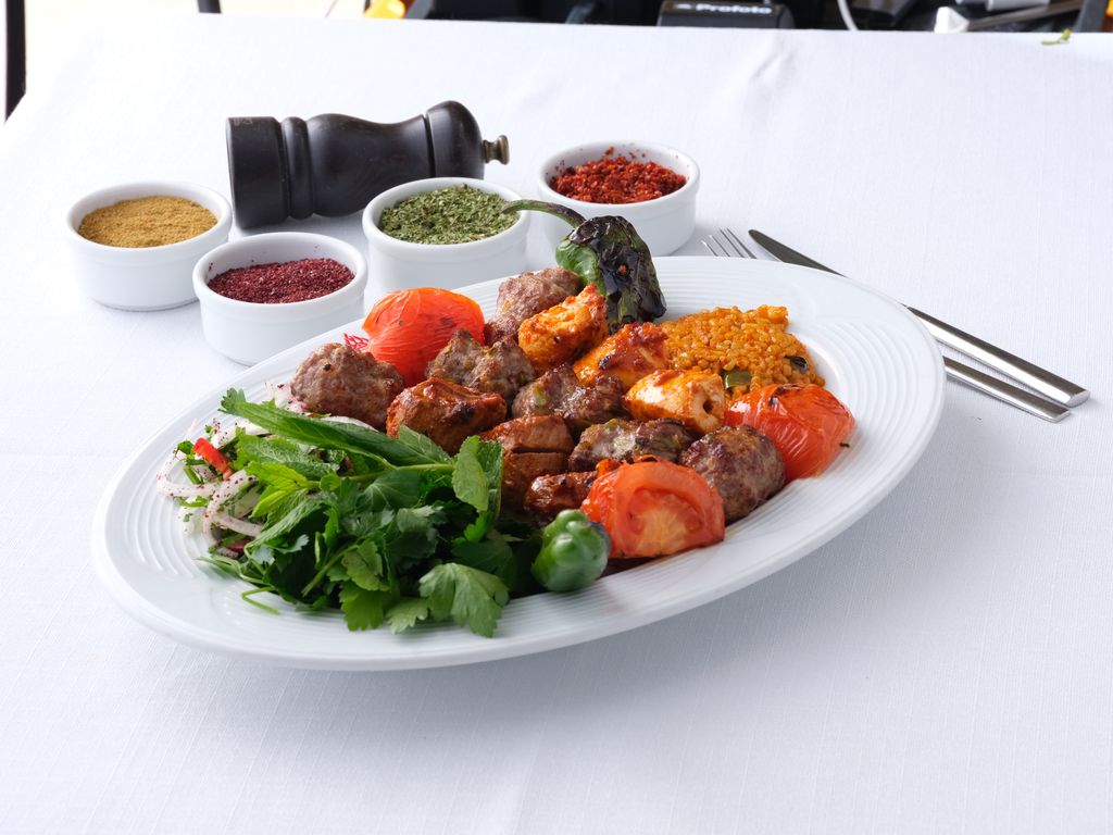 Karışık Kebab
